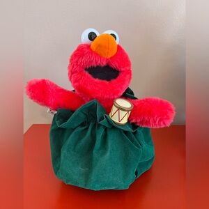 ElmoVibrant Animated/talks & music vintage see video. Only part of song fits🥳